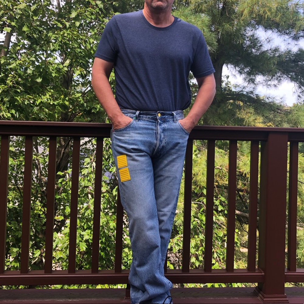 LEVI”S x LEGO 2020 Limited Edition Customizable 501 Jeans - Picture 12 of 14